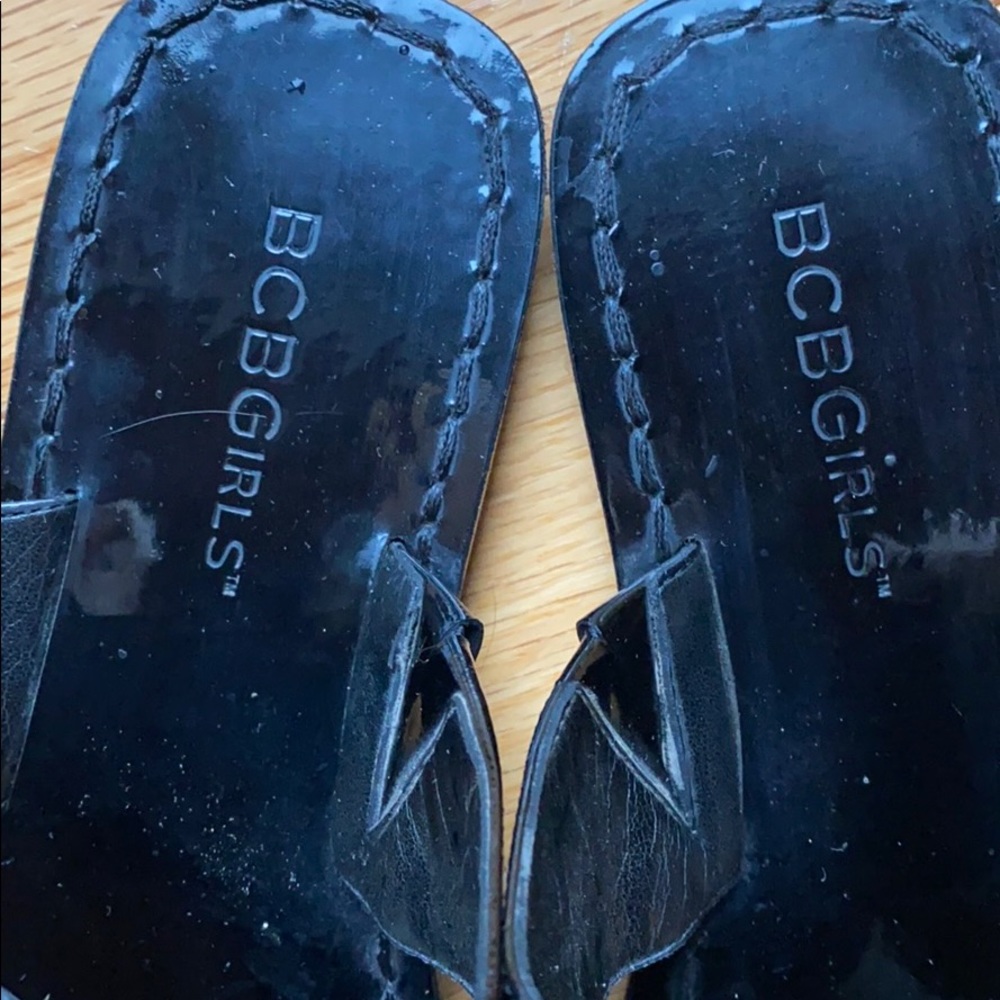 BCBG SANDALS - Picture 2 of 4